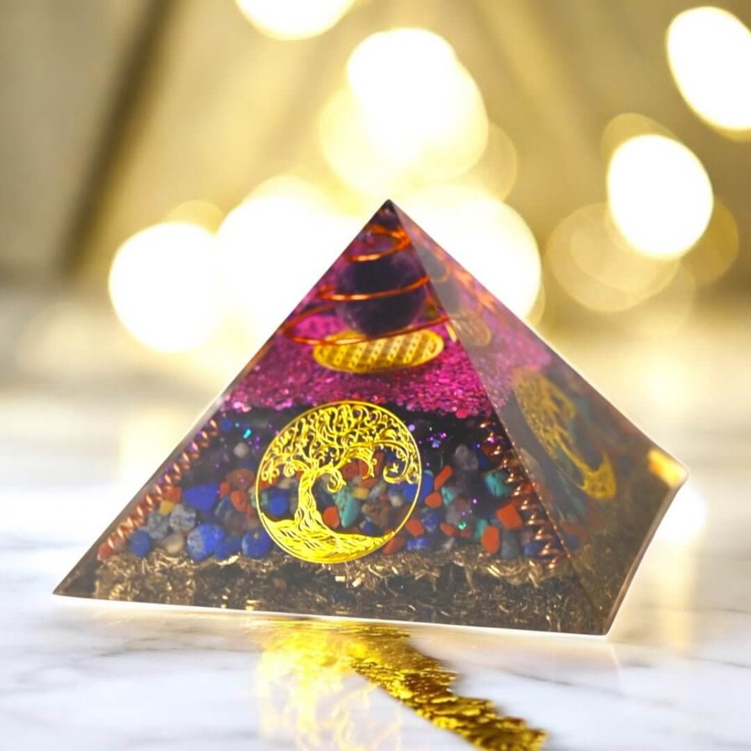 Riesige Orgonit Pyramide „Baum des Lebens“