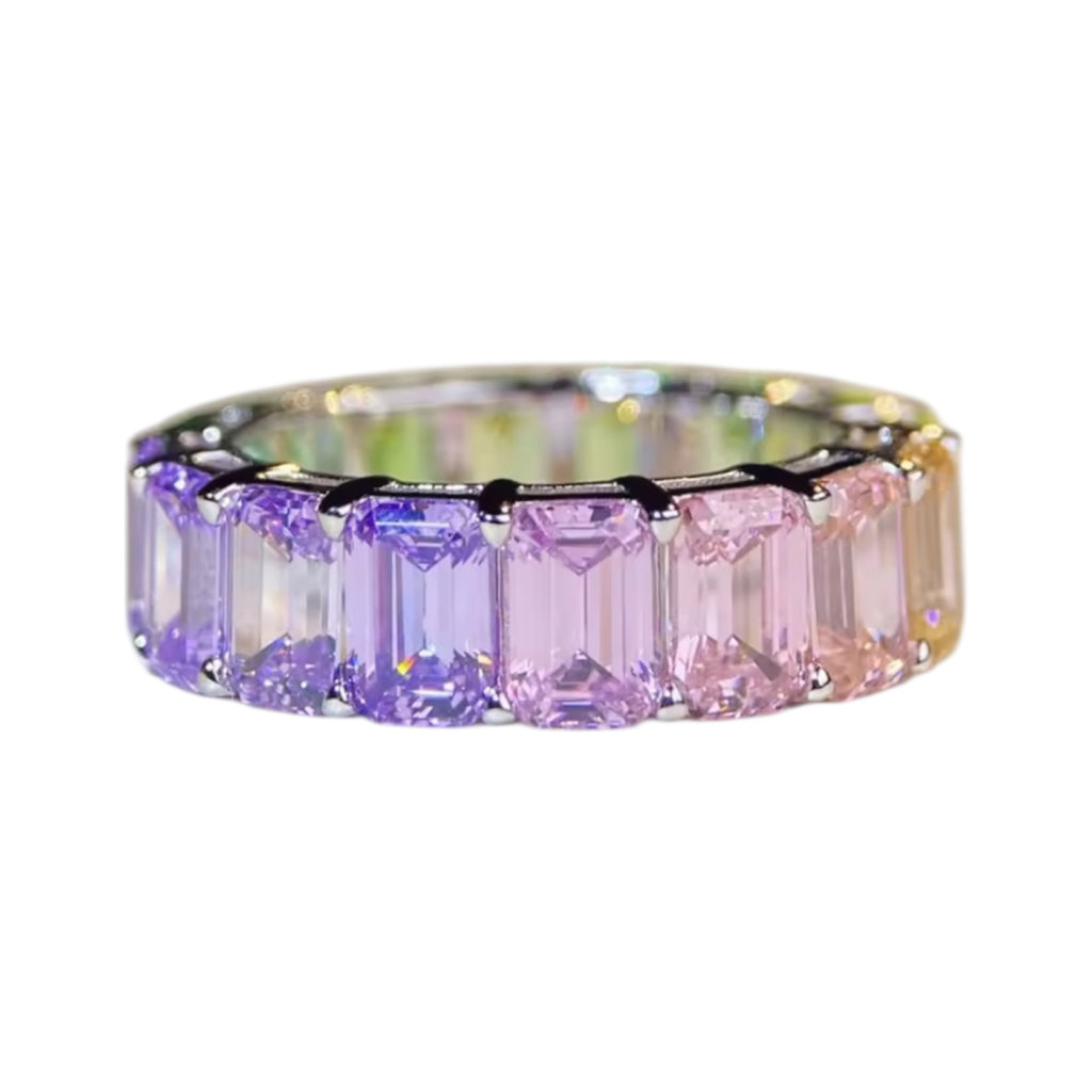 Saphir in Regenbogenfarben – Strahlender Ring für gute Laune