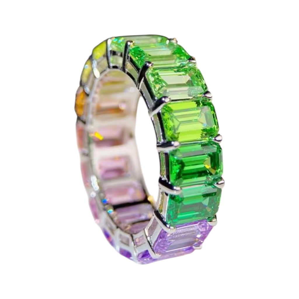 Saphir in Regenbogenfarben – Strahlender Ring für gute Laune