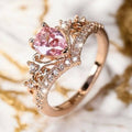 Diadem-Ring mit rosafarbenem Funkeln – stilvolles Highlight für charmante Eleganz