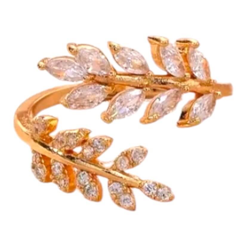 Goldener Ring mit Blatt-Design in Weiß – elegantes Schmuckstück für charmante Präsenz