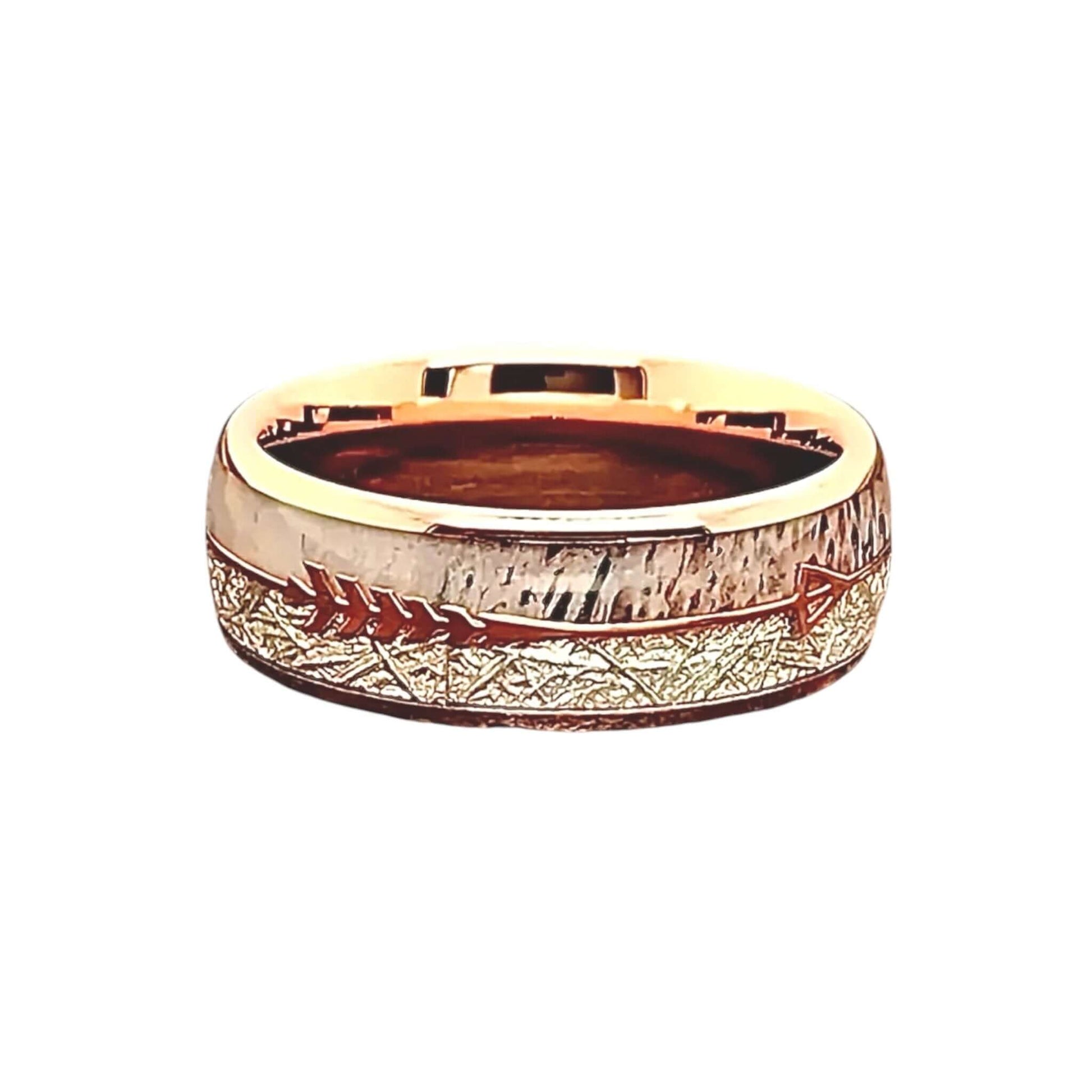 Goldener Ring mit Pfeil-Design – dekoratives Accessoire für markanten Look