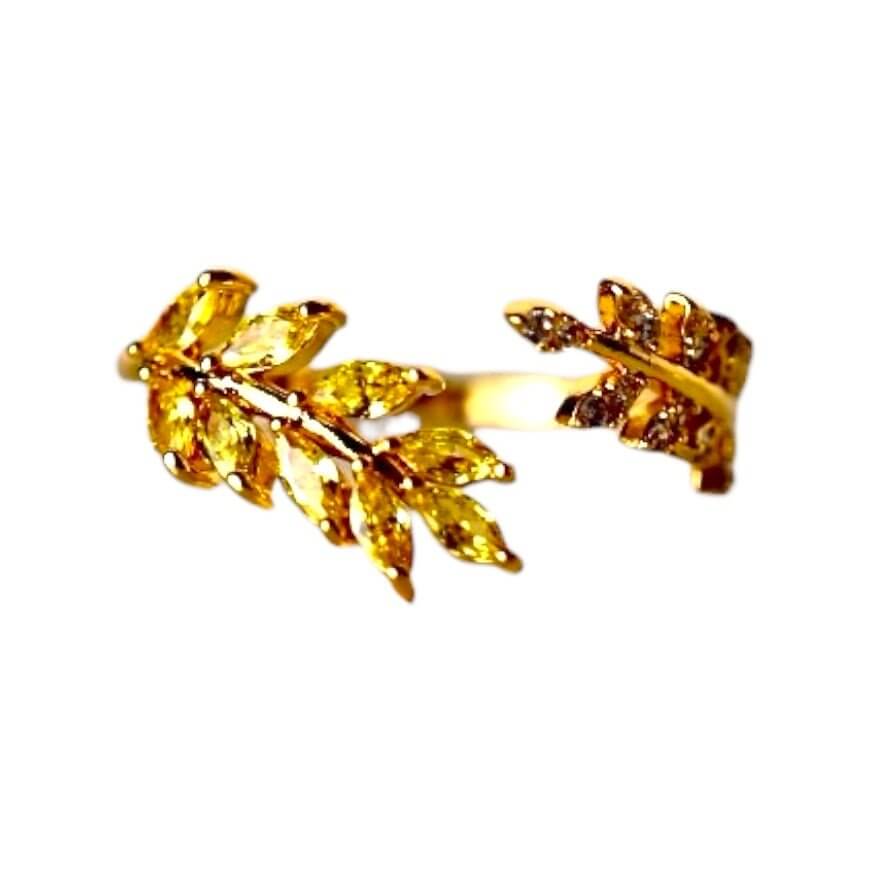 Goldener Ring mit Blatt-Design in Champagner – elegantes Schmuckstück für charmante Präsenz
