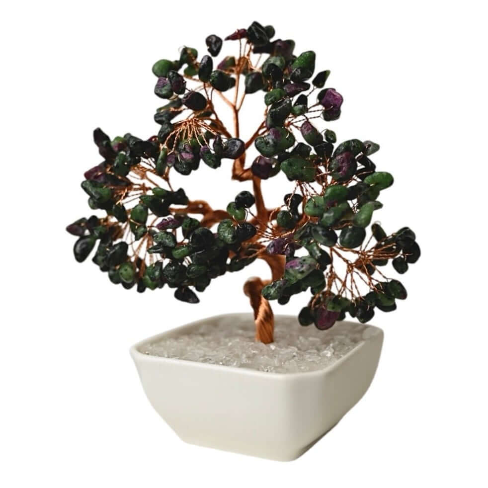 Baum aus Rubin-Zoisit für kreative Inspiration