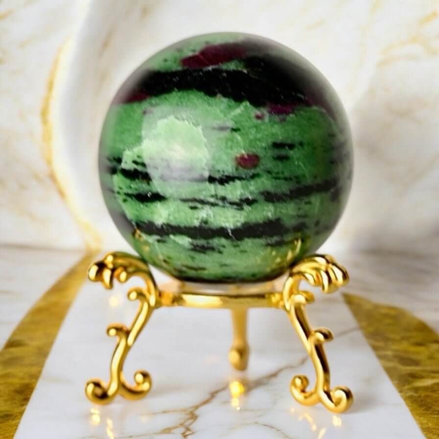 Rubin Zoisit Kugel – Energie & Lebensfreude