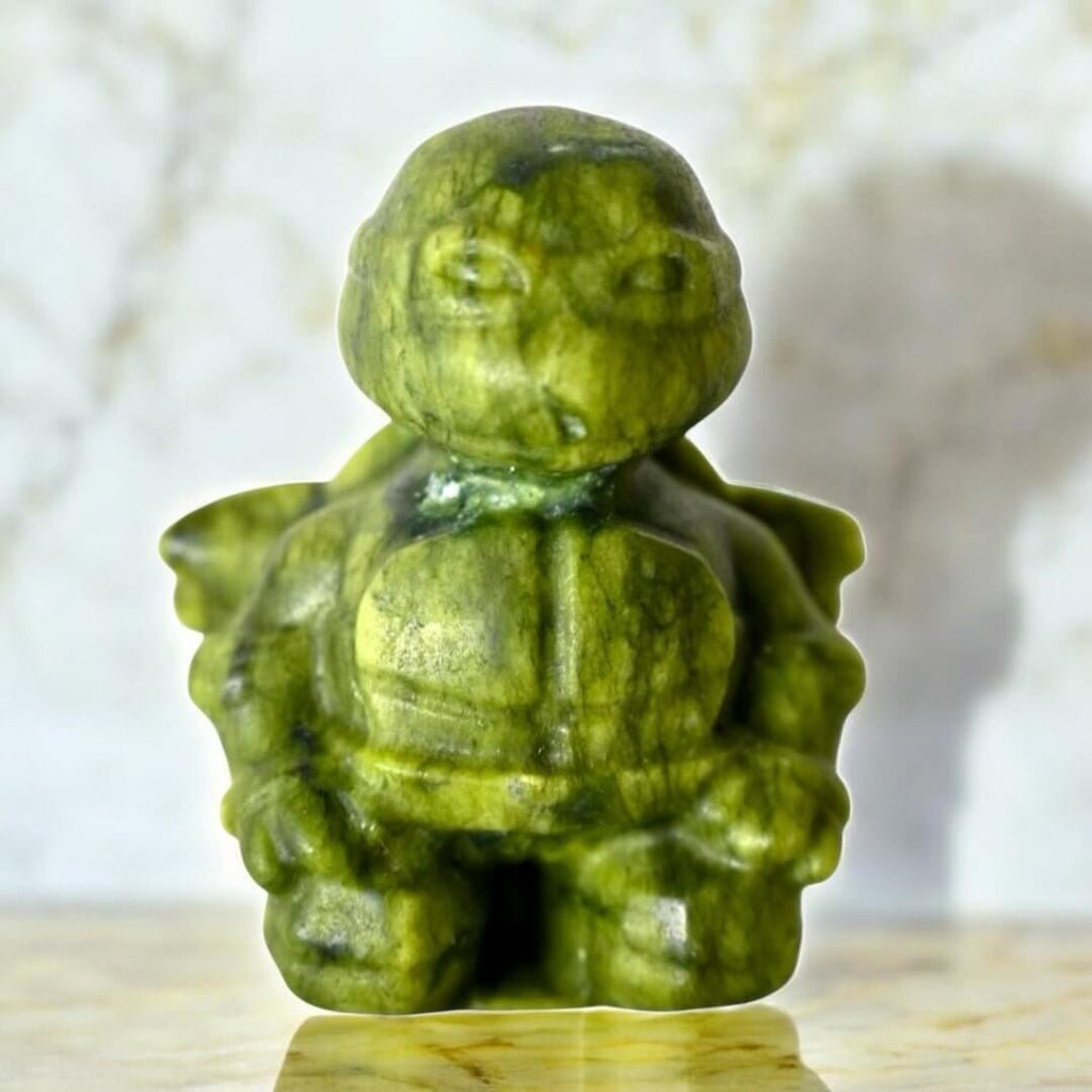 Turtle Ninja aus Serpentin Nunchakus