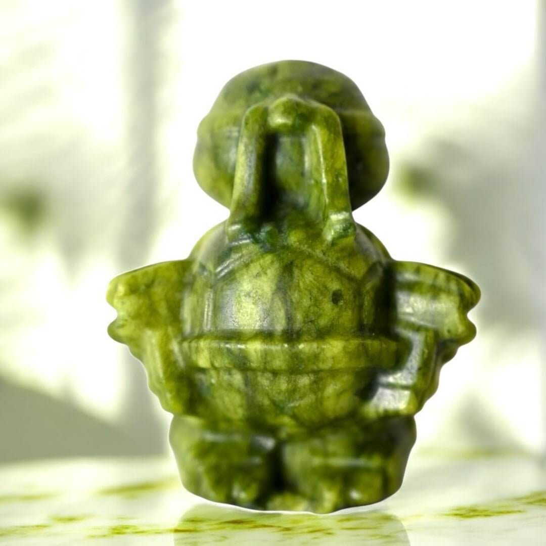 Turtle Ninja aus Serpentin Nunchakus