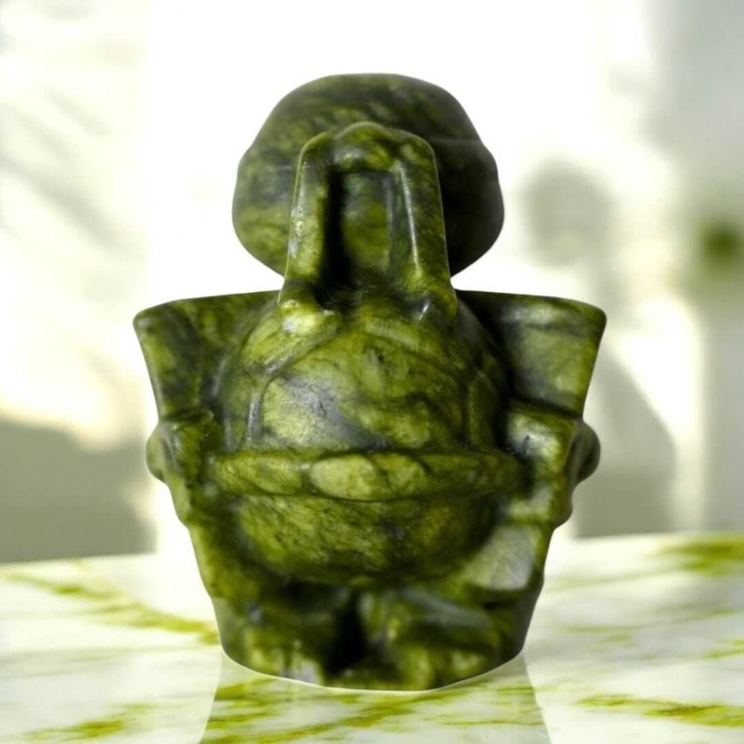 Turtle Ninja aus Serpentin Bo