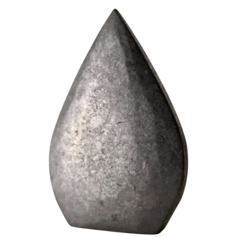 Shungit-Flamme – Stilvolles Edelsteinstück für Harmonie und Balance