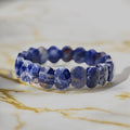 Facettiertes Sodalit Armband – Tiefblaues Naturjuwel für innere Klarheit und Fokus