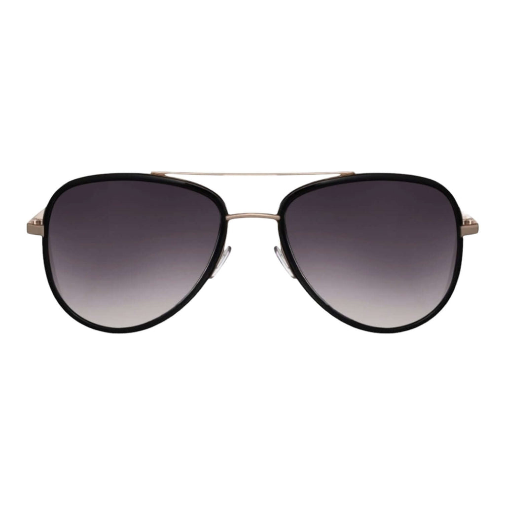 Auffällige schwarze Sonnenbrille mit Steg