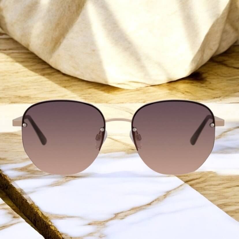 Goldene Sonnenbrille mit Verlauf