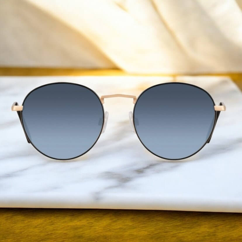 Goldene Sonnenbrille mit blauem Verlauf