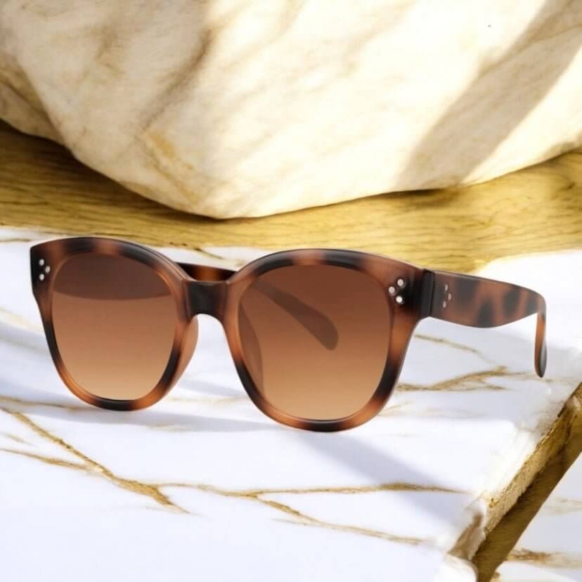 Große gefleckte Sonnenbrille