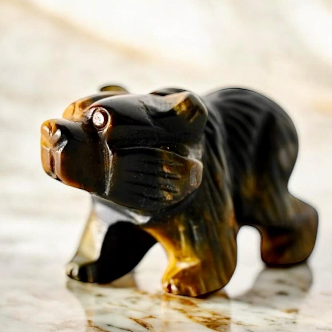 Bär aus Tigerauge - Begleiter für Mut & Kraft