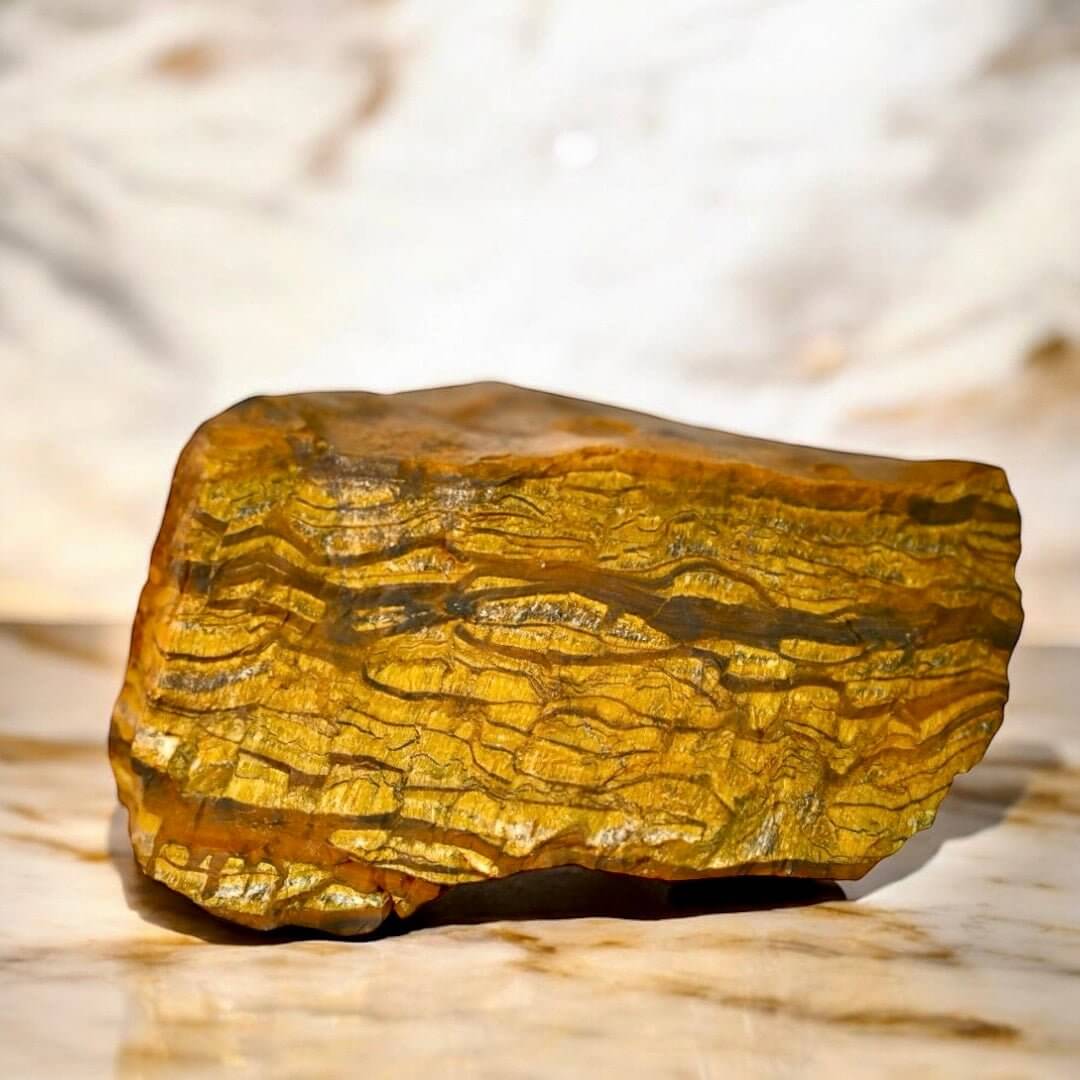 Rohes Tigerauge – authentisches Kraftstück für Balance und Stärke