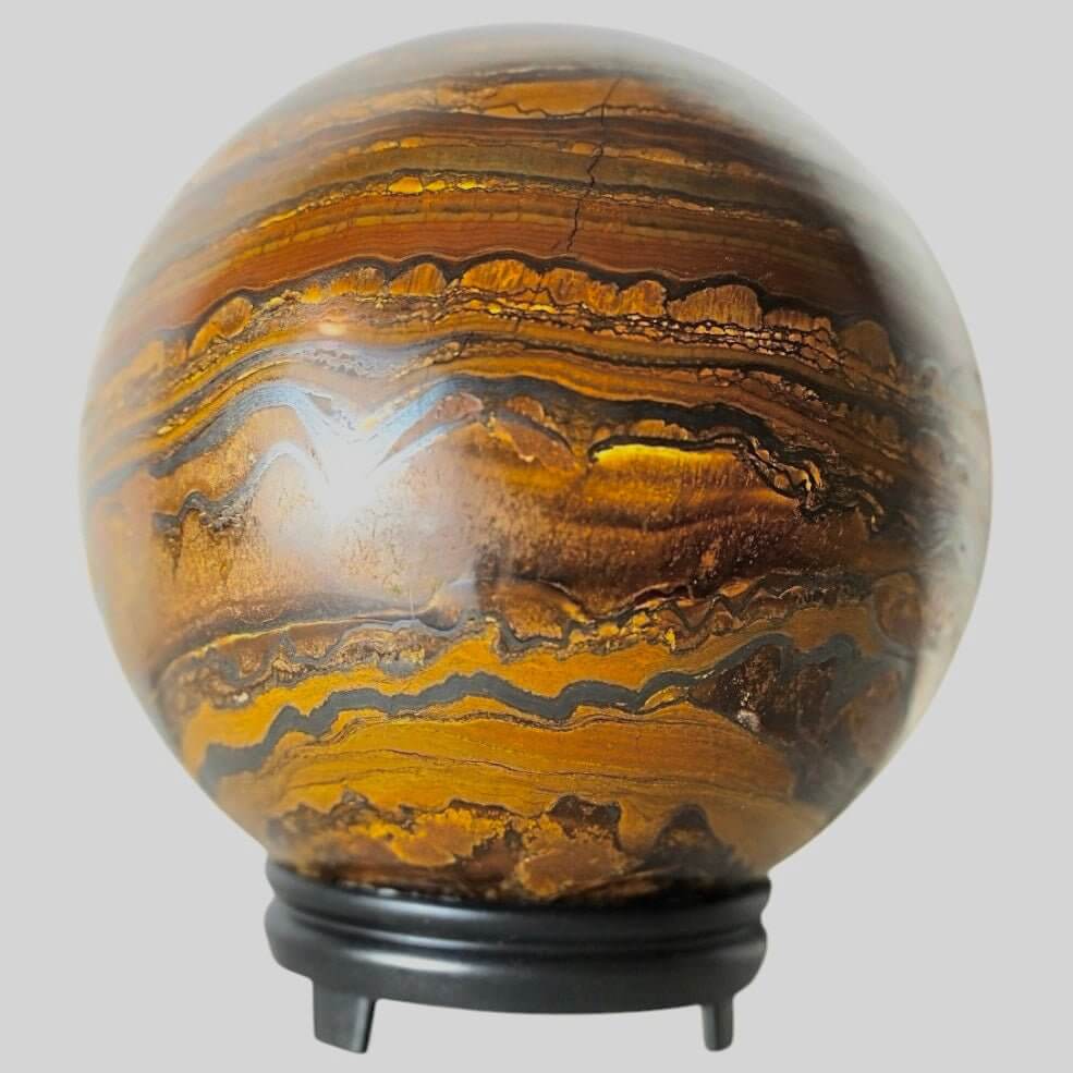 Große Tigereisen-Kugel – kraftvolle Energie für Mut, Stabilität und innere Stärke