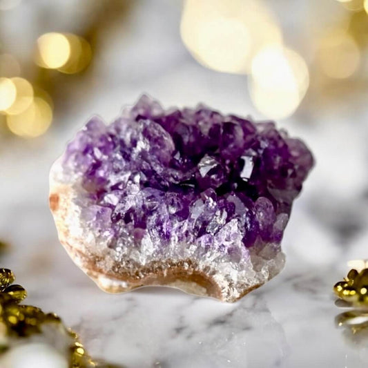 Amethyst Cluster – Funkelndes Edelsteinunikat für Harmonie & Balance