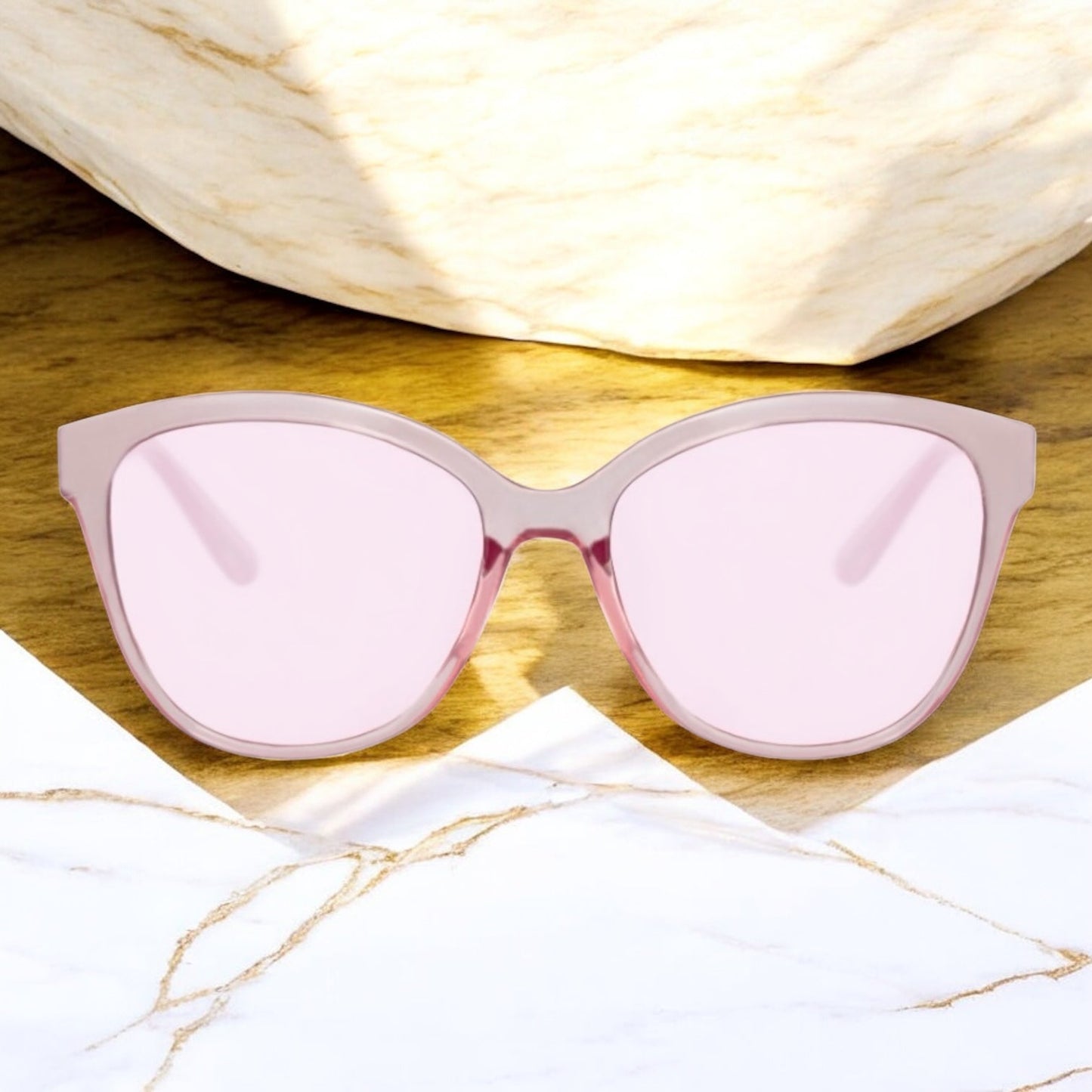 Auffällige durchsichtige Cateye Sonnenbrille in pink - CrystalScents