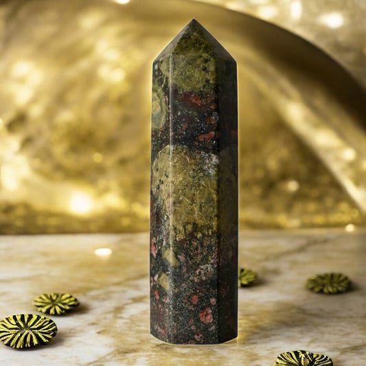 Drachenblut Jaspis Obelisk - CrystalScents