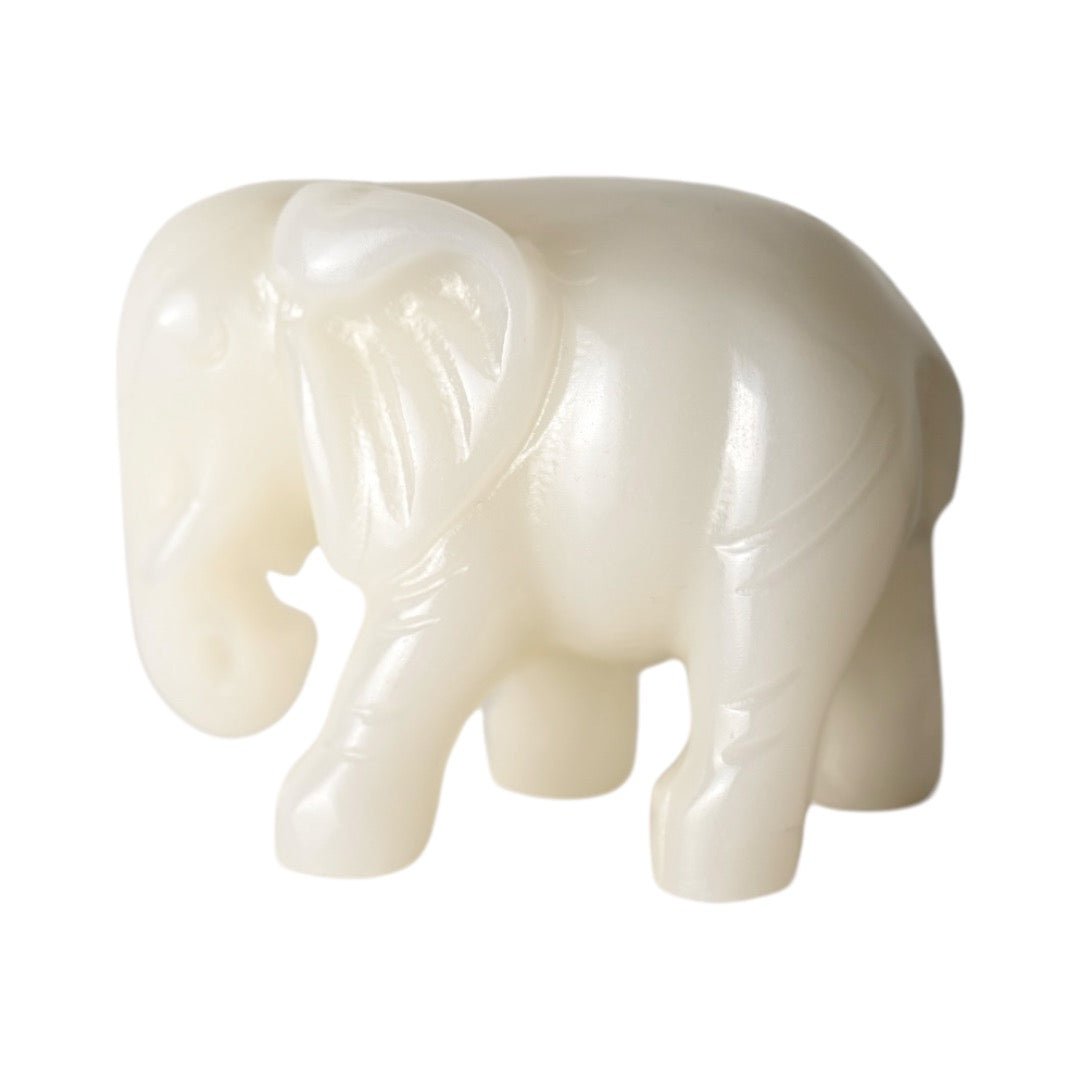 Elefant aus weißer Jade - CrystalScents