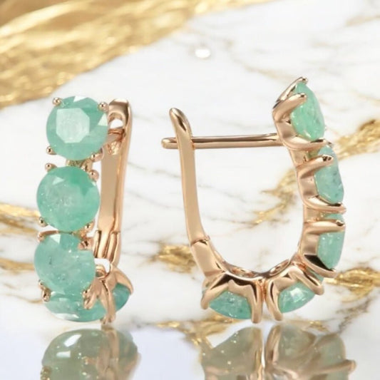 Elegante goldene Kreolen; grüne Zirkonia - CrystalScents