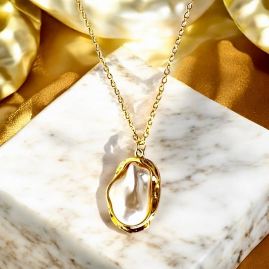 Elegante Goldkette mit Perlen Anhänger - CrystalScents