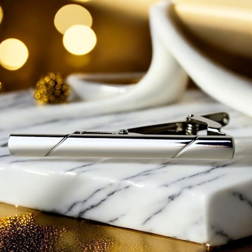 Elegante Krawattenklammer Silber - CrystalScents