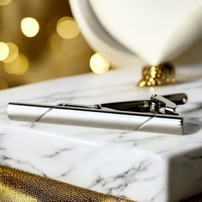Elegante Krawattenklammer Silber - CrystalScents
