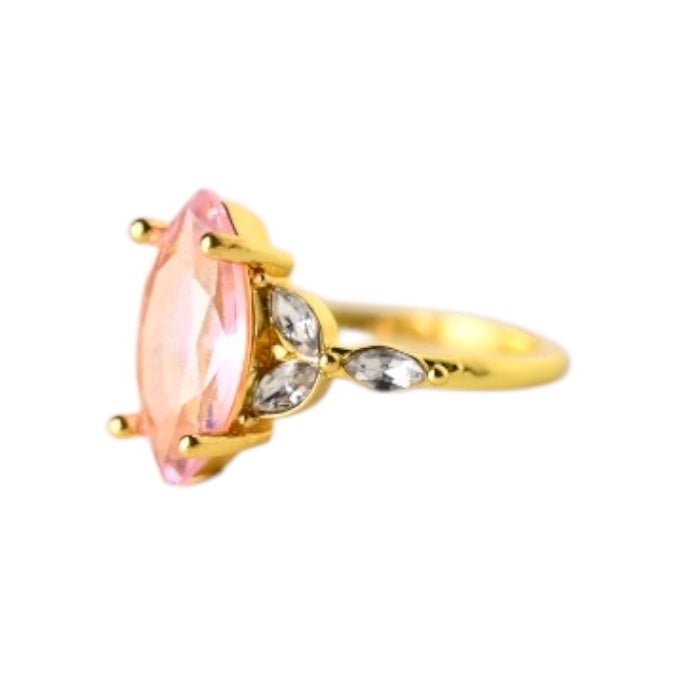 Eleganter goldener Ring mit rosa Zirkonia - CrystalScents