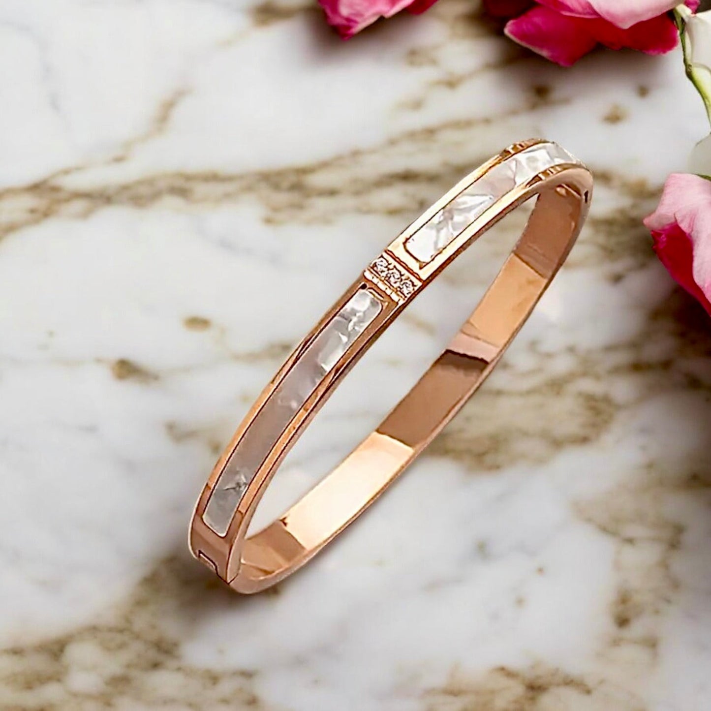 Elegantes Armband mit Muschelakzenten Roségold - CrystalScents