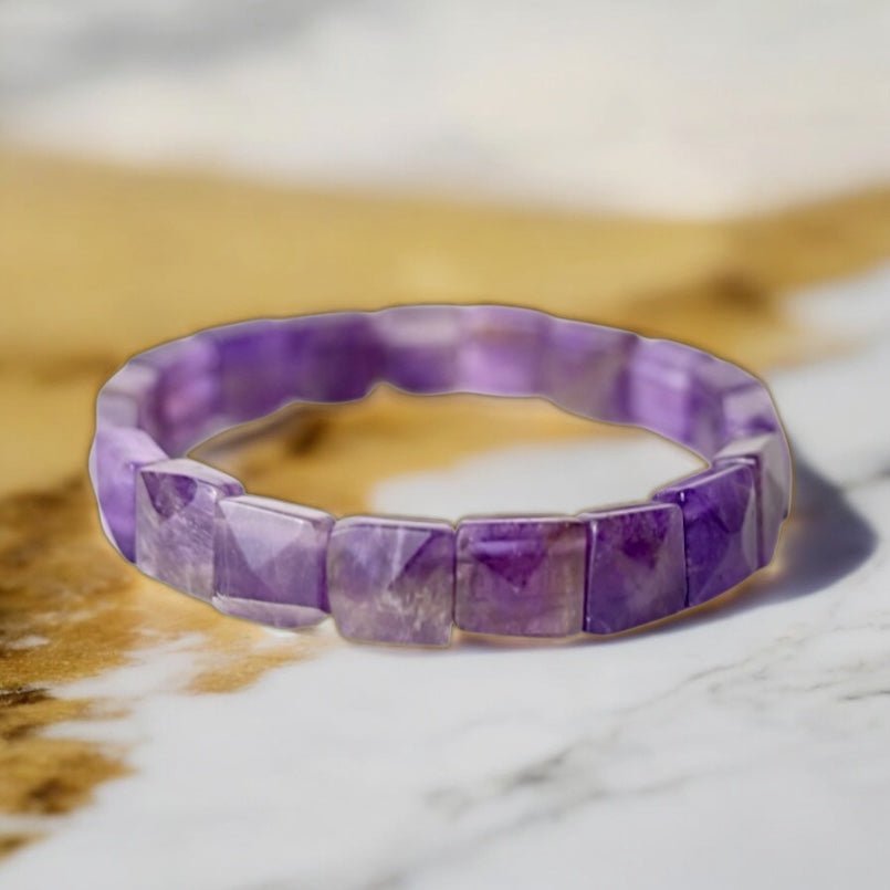 Facettiertes, quadratisches Amethyst Armband - CrystalScents