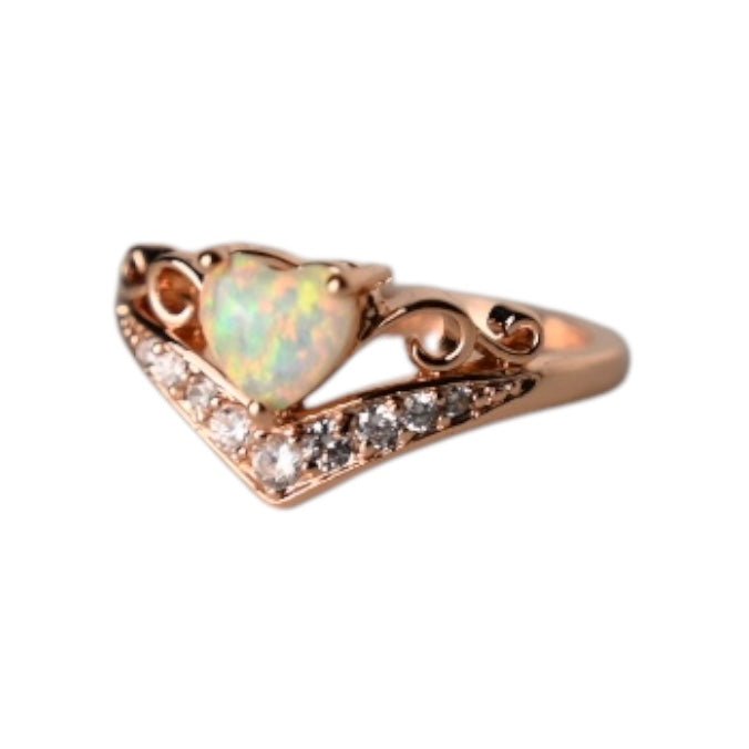 Funkelnder Diadem - Ring mit herzförmigem Opal - CrystalScents