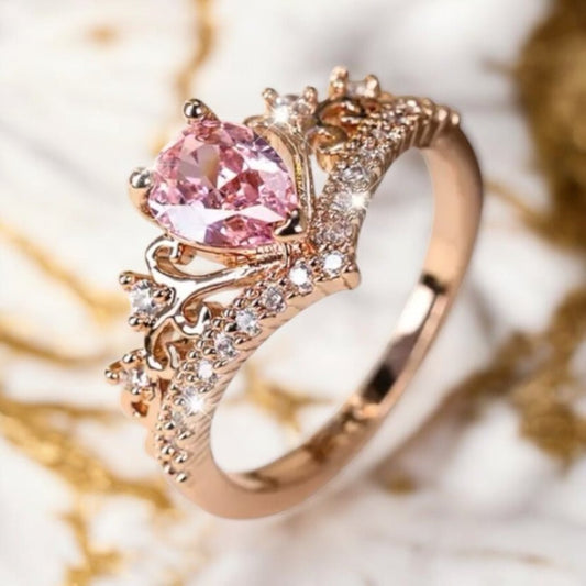 Funkelnder Diadem - Ring mit rosa Zirkonia - CrystalScents