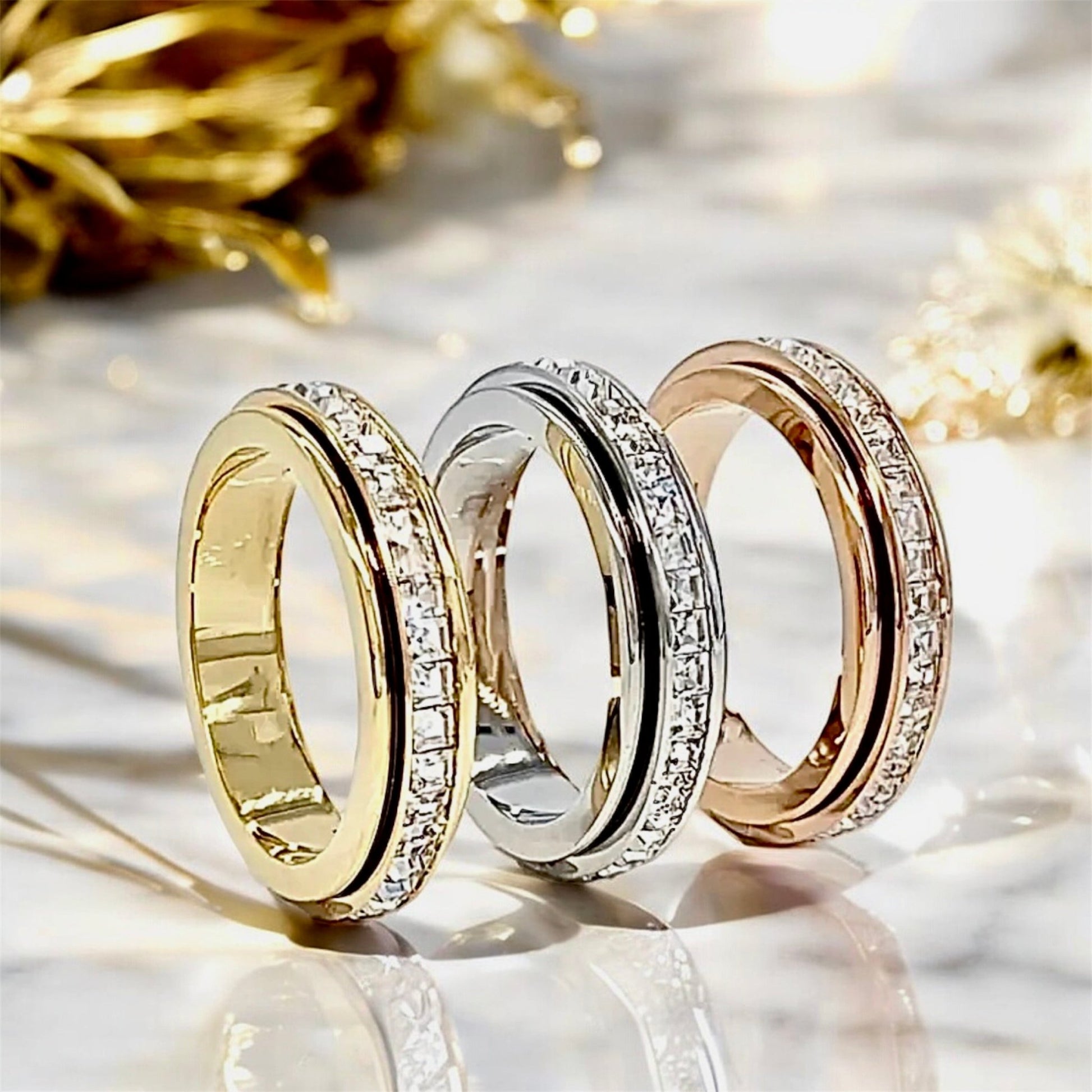 Funkelnder drehbarer Band - Ring Silber - CrystalScents
