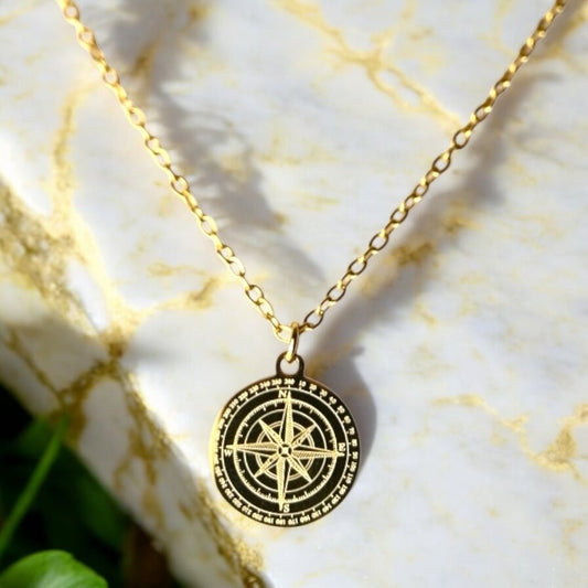 Goldene Halskette „Kompass“ - CrystalScents