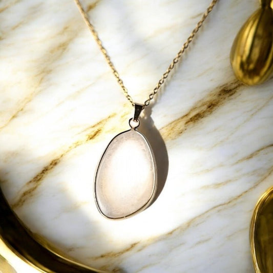 Goldene Kette mit Bergkristall - Anhänger - CrystalScents