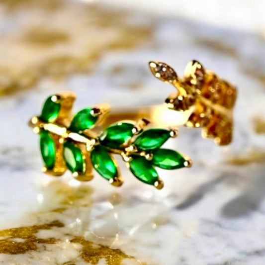 Goldener offener Ring mit Blättern; Grün - CrystalScents