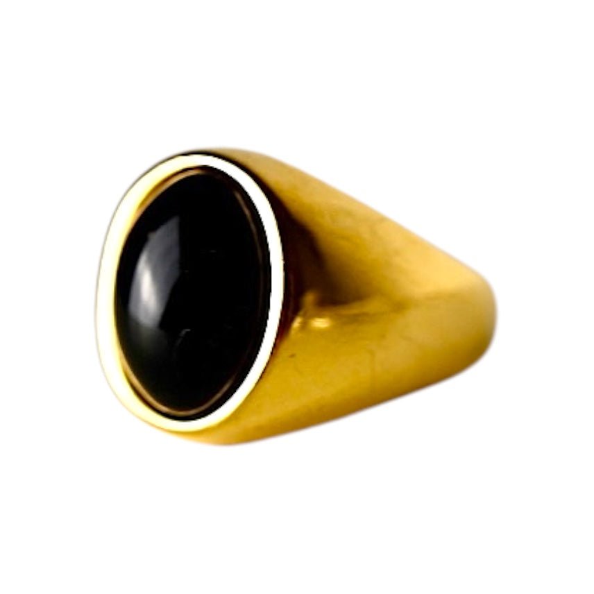 Goldener Ring mit ovalem großem Onyx - CrystalScents