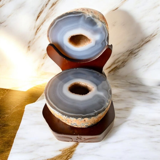 Große Achat - Truhe mit Ständer - CrystalScents