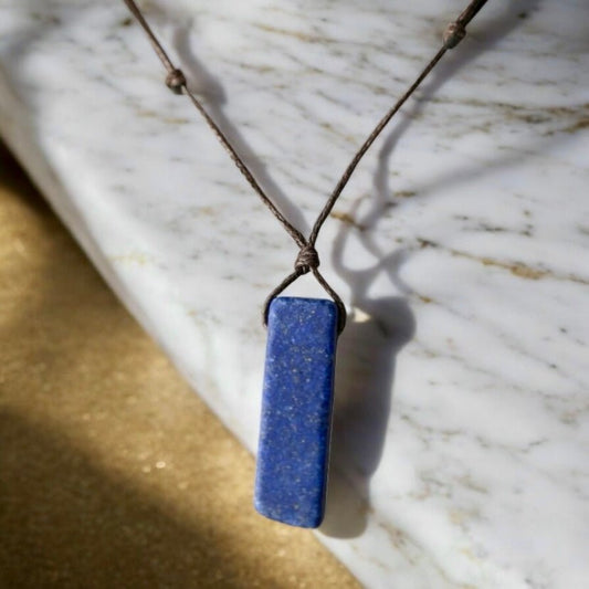Halskette mit länglichem Lapislazuli - CrystalScents