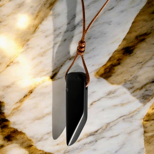 Halskette mit länglichem Obsidian - CrystalScents