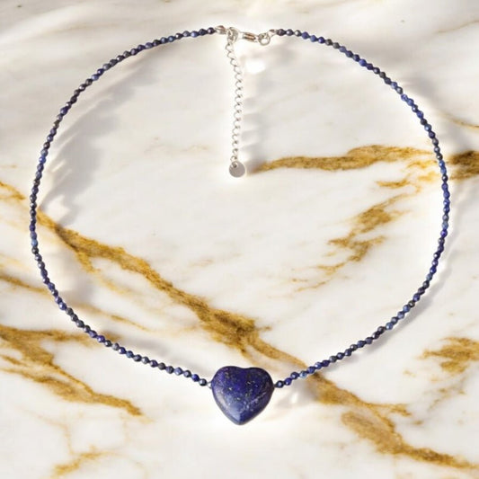 Halskette mit Lapislazuli Herz - CrystalScents