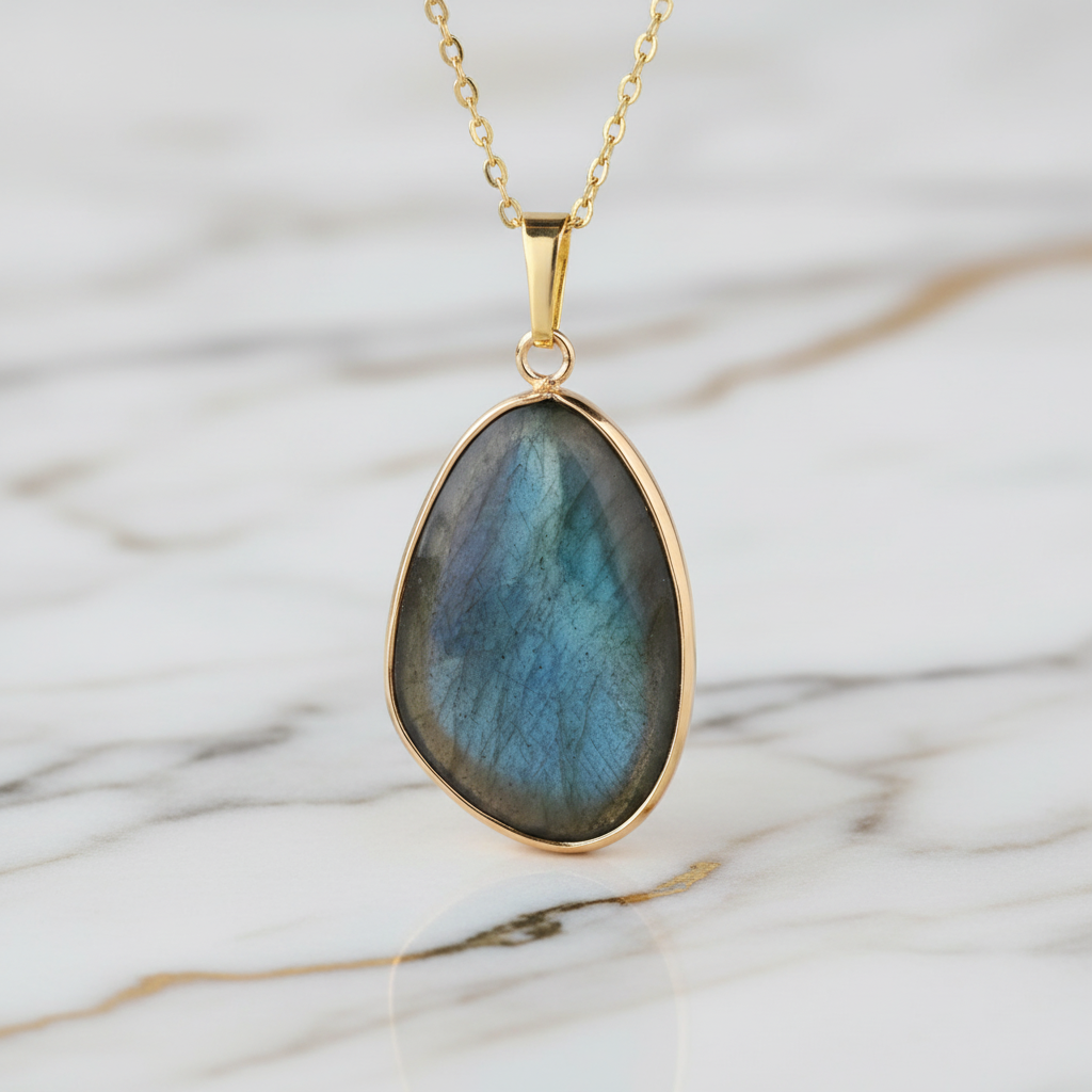 Labradorit Kette – Makro