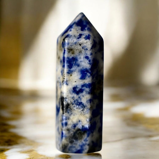 Mini Sodalit Obelisk - CrystalScents