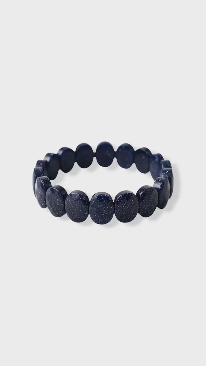 Blaufluss Armband – Facettiertes Funkeln