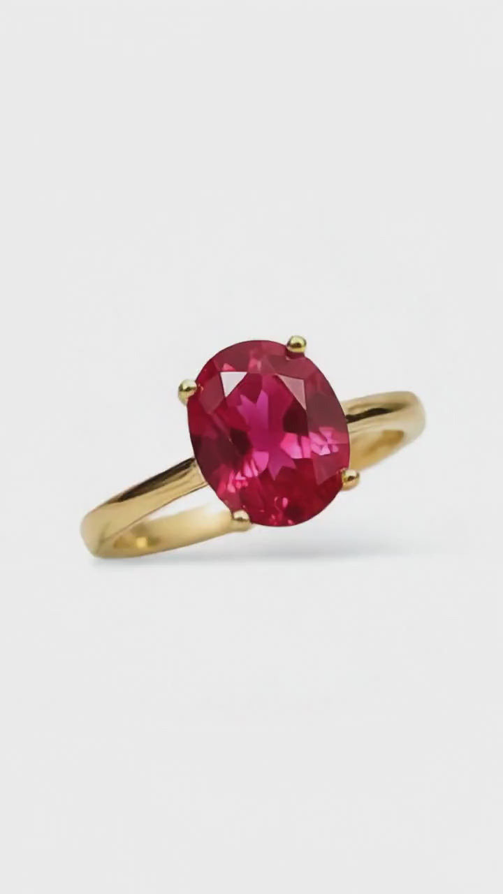 Rubin Ring in Gold – Zeitlose Leuchtkraft in kräftigem Rot