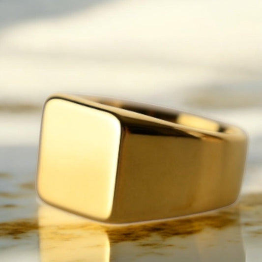 Quadratischer goldener Ring - CrystalScents