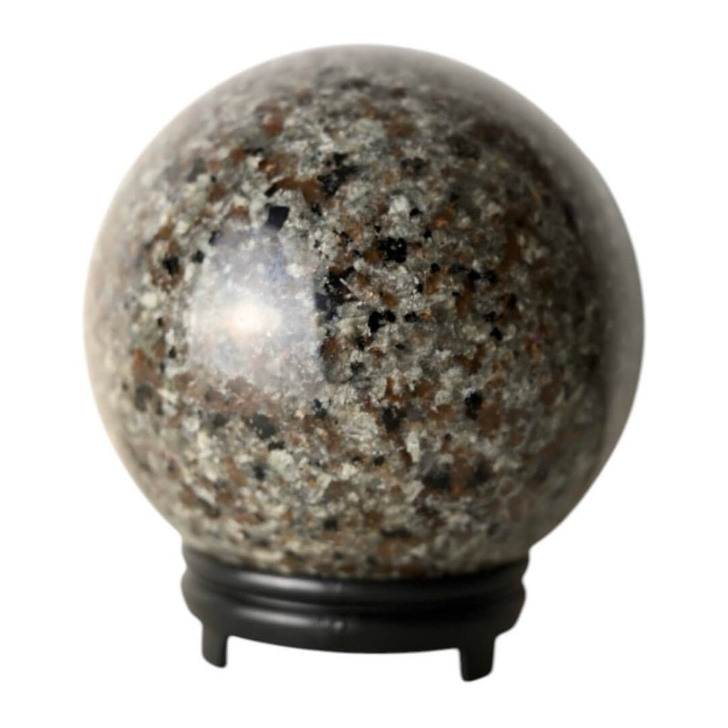 Riesige Flammenstein Kugel – Ausdrucksstarkes Naturstück mit lebendiger Ausstrahlung