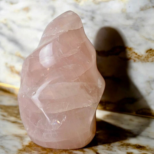 Riesige Rosenquarz - Flamme - CrystalScents